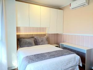 Apto Stúdio Área Central - Valor para 2 pessoas - Crianças Grátis - Colchão com massageador!