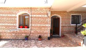 Lemon House