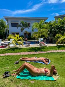 Red Picnic Hostel Panglao