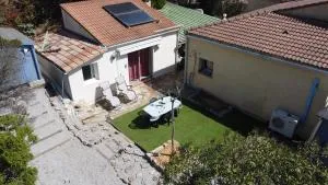 Proche Ajaccio maisonnette indépendante 4 personnes au calme - 萨戈内