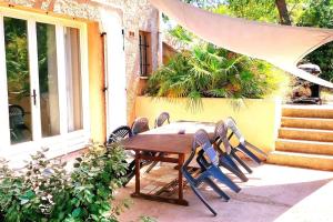 Grand bas de villa au calme faux 3 pièces de 63 m