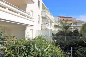 Appartements Au bout de la rue la Mer- T3 jardin/piscine PARKING/WIFI : photos des chambres