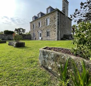 Maisons d'hotes La Salmoniere : photos des chambres