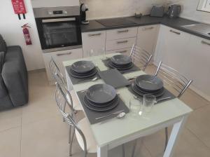 The Penthouse Suite @ Court Twenty-Five