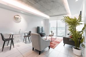 Khayat Homes - The Curve - One Bed