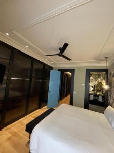 BILBAO DREAMS Luxury