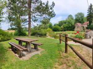 Maisons de vacances Au Doubs Tallans : photos des chambres