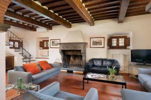 Villa Castelluccio by Geco Vacation Rentals