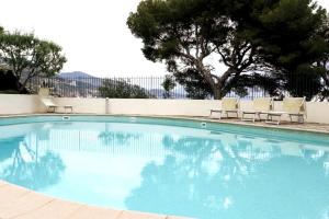 Appartements Luxury Monaco 2BD Suite & VIP Airport Transportation : photos des chambres