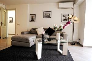 Appartements Luxury Monaco 2BD Suite & VIP Airport Transportation : photos des chambres