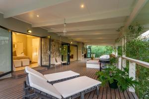Karoo Mountain River House