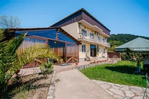 Мини-Отель "Адзгара у Моря" - Tsandrypsh