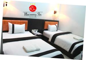 Hotel Harmony In & Karaoke