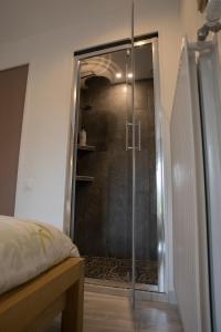 Appartements Agreable logement independant avec veranda : photos des chambres