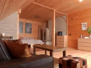 Susanna NEU mit Netflix Traveller Awards 2025 - Hellertshausen