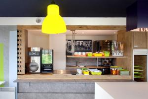 Hotels ibis budget Clermont Ferrand Nord Riom : photos des chambres