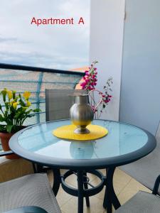 Side Sea View Apartment - 4hvězdičkové hotely ve městě Néoi Epivátai