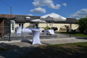 Maisons d'hotes courfleurie reception : photos des chambres