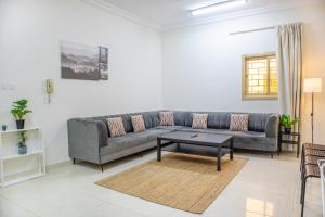 Luxurious Family 3 Bedroom Apartments 10 Mins Drive to Al-Masjid Nabawi - Nozol Noor 1