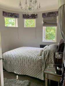 Pollokshields Burgh Hall Lodge Houses