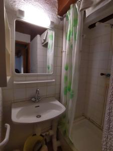 Appartements Bienvenue en Transition 51 - Combe Rouge : photos des chambres
