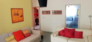 Brighting Penthouse and balcony