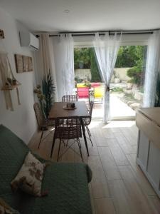 Appartements Le Clos des Lauriers : photos des chambres