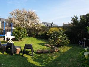 Maisons de vacances Maison a Roscoff a 150 m de la thalasso et des plages : photos des chambres