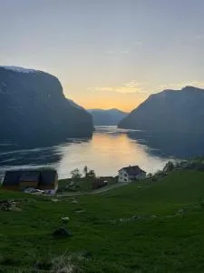 Aurland Stegastein Apartment - 艾于兰