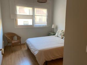 Apartamento primera linea de playa reformado en Las Redes