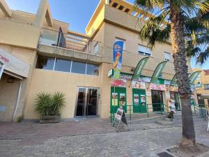 Apartamento primera linea de playa reformado en Las Redes