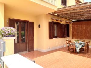 La casa dei pesci dipinti
