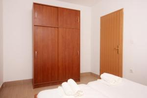 Apartments by the sea Lun, Pag - 3320