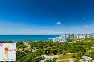 Apto Vista Mar 2 cuadras Playa, Jaccuzi BBQ Wifi Parqueadero y Ascensor 7 Piso