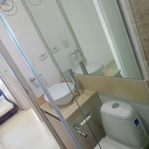 Apto Vista Mar 2 cuadras Playa, Jaccuzi BBQ Wifi Parqueadero y Ascensor 7 Piso