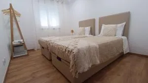 Mondalva Apartamentos - 阿吉埃拉