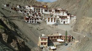 Denmo Homestay, Saspol