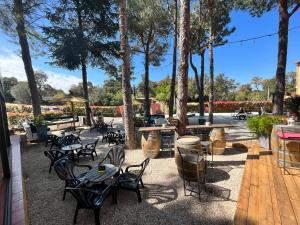 Campings Camping Des Mimosas : photos des chambres