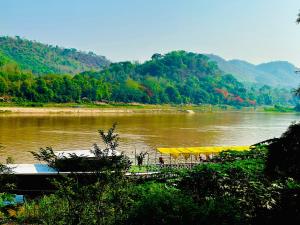Villa Thida Mekong Riverside