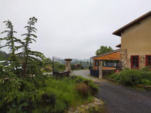 Maisons de vacances Gite du Cedre : photos des chambres