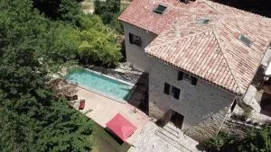 Moulin Bas, Prés de la Rivière - Albas