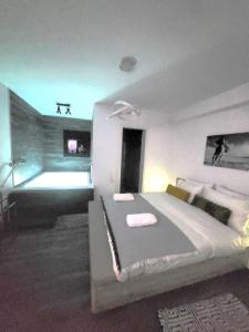 Romantic Suite&GRANT Jacuzzi