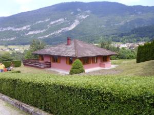 La Mosa - Villa ai Prati di Cavedago, nel comprensorio del parco Adamello-Brenta