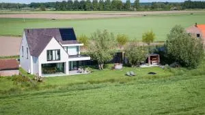 Villa Polderzicht, private luxurious stunning views - 泽伊德赞德