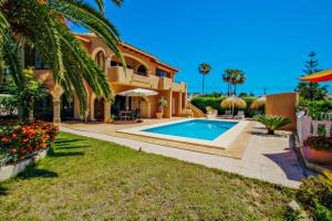 Anfora - Ocean view villa with private pool in Benissa