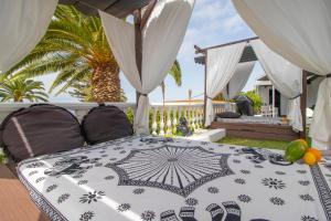 Sunset Cortés & Castro Beach - La Fajana