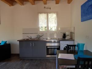 Maisons de vacances A l'ombre d'un olivier gite Merlot : photos des chambres