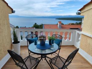 Apartments Orhidelia Njivice