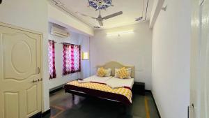 Maa Ji House on Lake Pichola