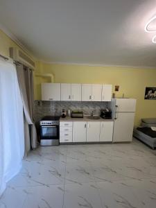 PARADISE LUXURY APARTMENTS